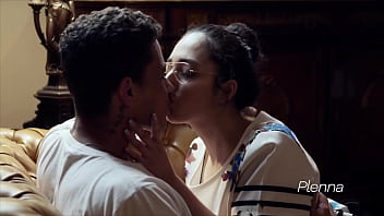 I Had To See That Whole Dick Very Close Up To Believe It.