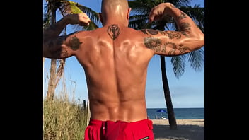 Beach Body Pornstar - pornstar, tan, beach, fit, muscles, italian, ripped, hardbody, flexing, abs, beach-body - Video 55019