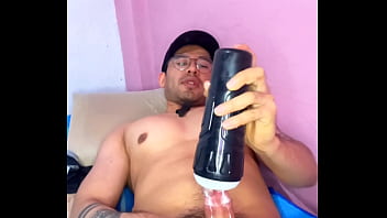 Macho Rellena De Semen Do Veces Su Lampara Sexual