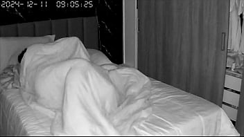 Missionário En Por Cavalo Fode Seu Colega De Quarto Sem Sela Na C_mera Gozo Bunda.