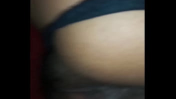 En Hilo Menea El Culote