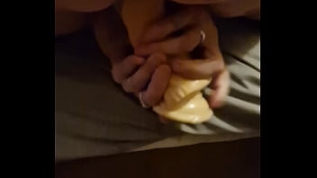 She Loves Dildos