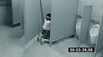 Camara De Seguridad Muestra Que Practican Sexo Oral En Este Colegio