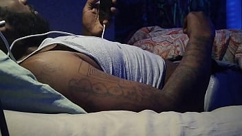 Teaser Tugging His Wood