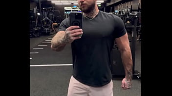 It' Time To Fall In Love With Training In The Gym Again! I Started To Hate It ?going To Be Doing A Weird Split Beca...