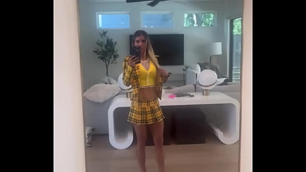 I Like To Dress Up To Get Slutted Out