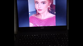 Batendo Uma Punheta Para Garota Gostosa Do Parana Kaisa