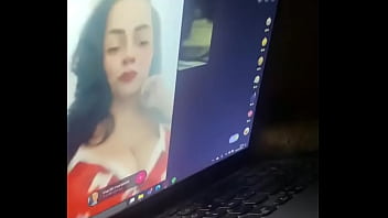 Hermana Colombiana Me Extraña