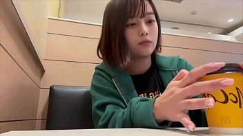 遠距離の彼氏とエッチしてなくてムラムラして我慢できずにお店のト◯レでオナニーしてしまう大学生。 - Amateur-asian-hentai-japanese-new-only-women