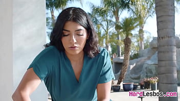 Gorgeouse And Horny Client Enjoy Deep Pussy Massage And Clit Licking - Vanna Bardot, Jasmine Sherni