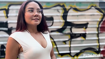 Putalocura - Linda Colombiana Allison Sweet Traga La Lefa De Torbe En Pilladas