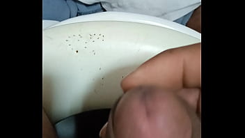 Me Pajeo Por Mi Vecina