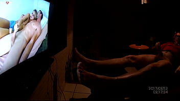 Homme Mature Jouit Bruyamment