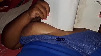 Meia Irmã Gostosa Estudando