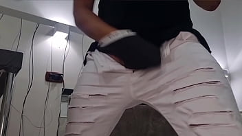 Amatoriale | Sborrata (italiano) - Sega Intensa E Forte Con Un Cazzo Enorme