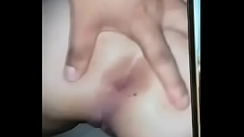 Le Encontré Un Video En Su Celular Cojiendola