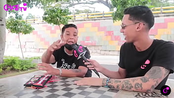 Desesperada Busca A Una Paisa Para Hacer Tortilla Frita.