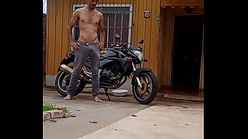 Pau Grande Na Calsa Jeans