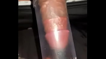 पम्प को चोद डाला