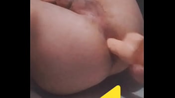 Culón Con Caliente Agujero Y Dildo