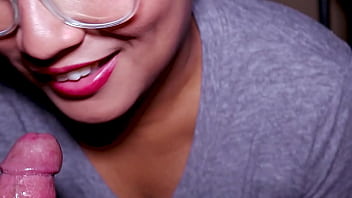 Le Chupo El Pene A Mi Pequeño Hermanastro Tiene La Verga Pequeña