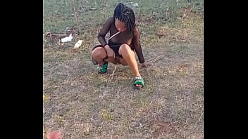 Jondies Of Nee, Nnyo E Monate