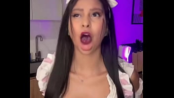 Ginger Paris Wants To Deep Throat Your Dick