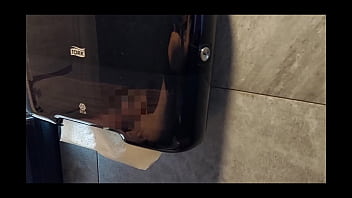 Night Club Cruising Brings Young Twink An Opportunity For A Mutual Dick Suck With A Hungry Chub