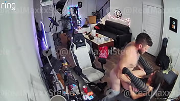 Even The Shitty Ring Mic Heard Those Claps Alt Girl Relapse