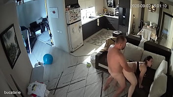 Mo Vecino Se Folla A Mi Mujer Bien Rico En Mi Casa En Año Nuevo Mientras No Estoy