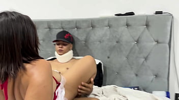 Melissasexhot - update #35 Empujó sus bragas mojadas a un lado y folló su apretado coño con mi gran verga negra - Jan 04, 2025