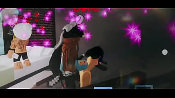 Novinha Evelyn Pega 2 Negões No Roblox Brookhaven