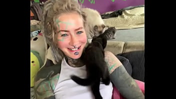 I Love Cats! ️ Mia Was The Best Cat Mom Possible. I Rescued Her Pregnant From A Bad Household, And She Is Such A ...