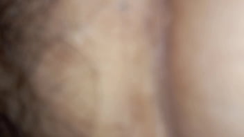 La Empecé A Preparar Para Darle Por El Culo Y Termino Pidiendo Que Se Coja A Un Desconocido, Que Es Su Regaló De Año Nuevo 2025