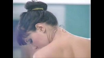Big Brother Huge Boobs Bath