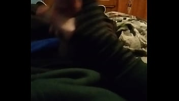 Gay 19 Jerking Off And Cumming