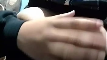 Me Manda Sus Tetas Grandes