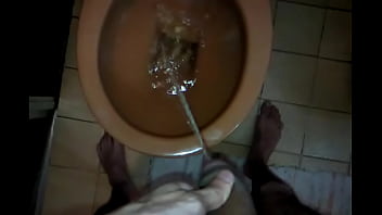 Mijando - Pissing Moreno26 Bh