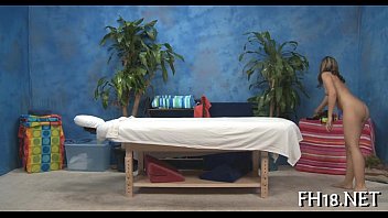 Beauty Bounds On Big Pecker - teen, hardcore, oiled, throat-fucking, sexteen, hotfuck, hot-fuck, hot-fucking, free-fucking-video, - Video 6136132