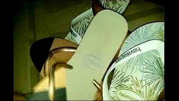 Brincando Com As Havaianas