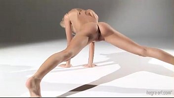 Blonde, Bikini, Solo, Teasing, Softcore - Blonde - 2025 - Sexy - Experience - Video 6553025
