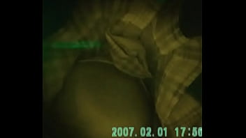 Por Debajo De La Falda De Una Colegiala