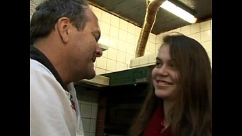 Lola Bruna Livreuse De Pizza