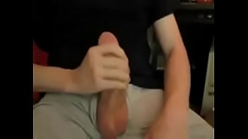 Cara Caçetudo Bate Uma Gostoso!