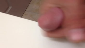 trim.D9276383-BE5A-4E27-BEC2-0D4C23B624A4