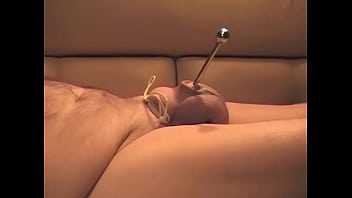 Scrotal N2o Inflation