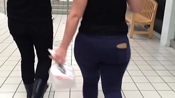 Latina Mall Booty