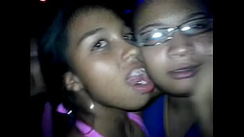 ⁣Chicas Latinas De Panamá Y Colón, Orgia En Una Discoteca