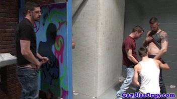 Muscular Bog Queen Fucks In Orgy