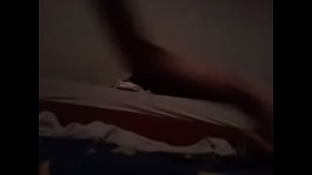 Batendo Uma Punheta Tunada